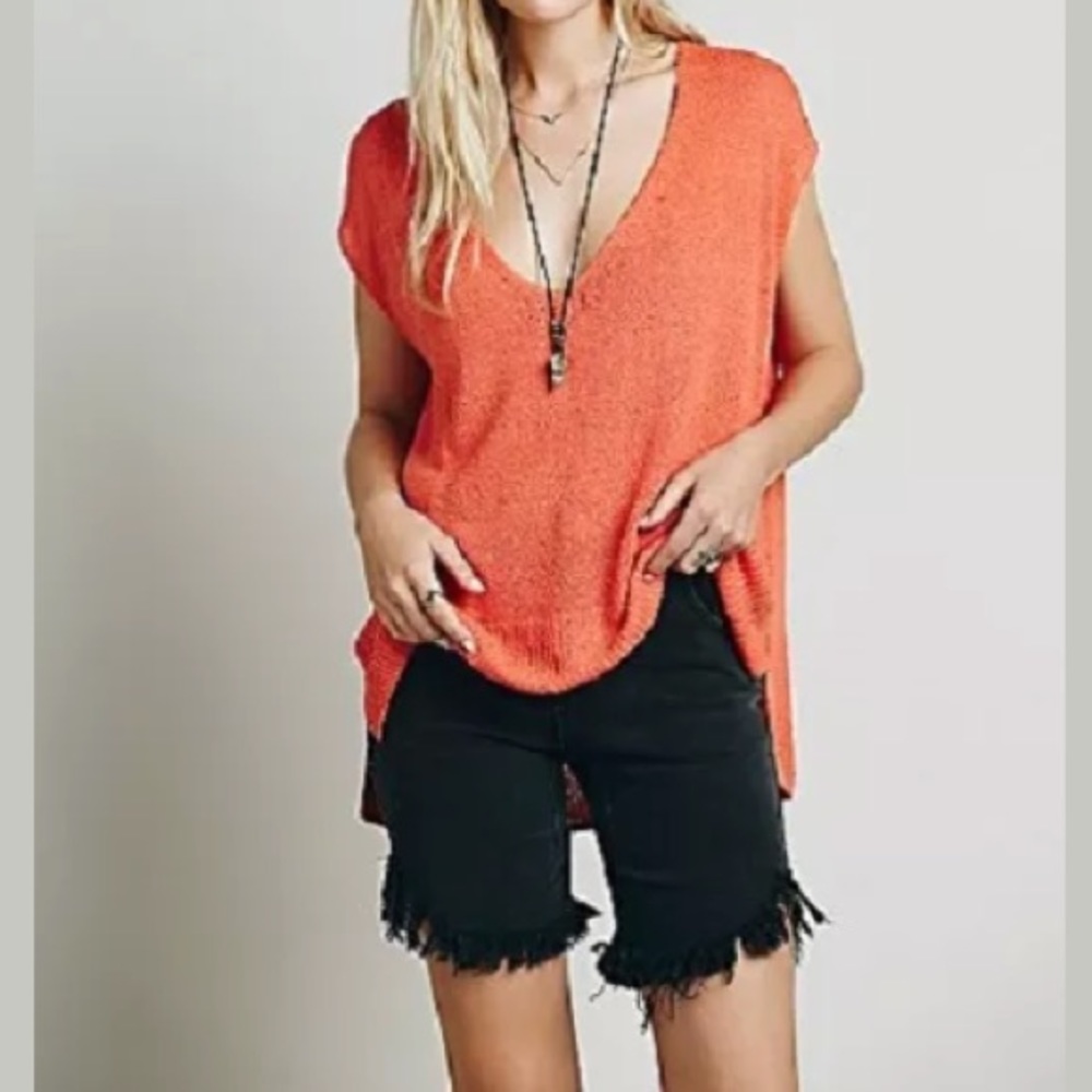 New! FREE PEOPLE EASY TEA SWEATER Size S